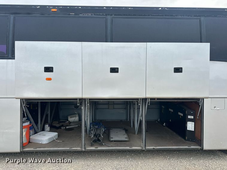 image for item EK0455 1999 Van Hool coach bus