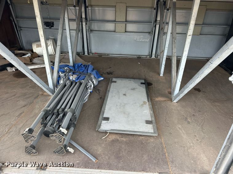 image for item EK0455 1999 Van Hool coach bus