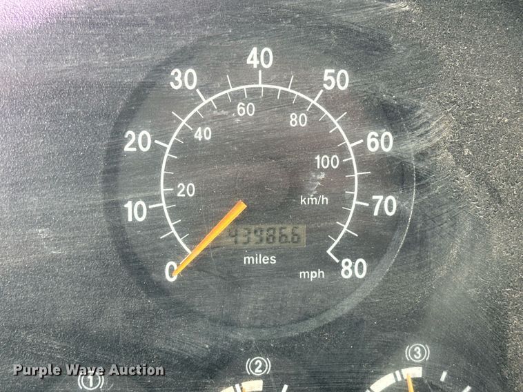 image for item EK0455 1999 Van Hool coach bus