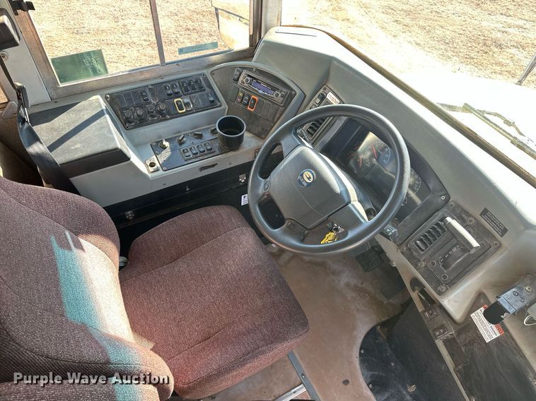 image for item EK0470 2009 Blue Bird Vision school bus