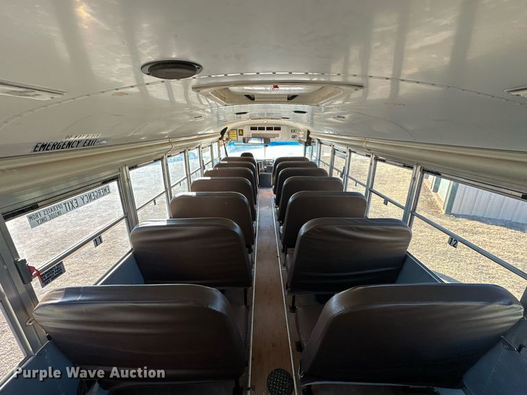 image for item EK0470 2009 Blue Bird Vision school bus