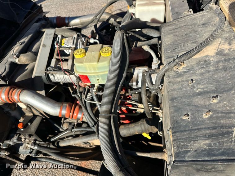 image for item EK0470 2009 Blue Bird Vision school bus