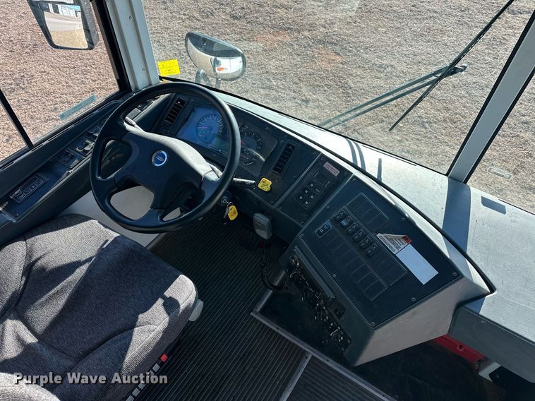 image for item EK0471 2015 Blue Bird All American school bus