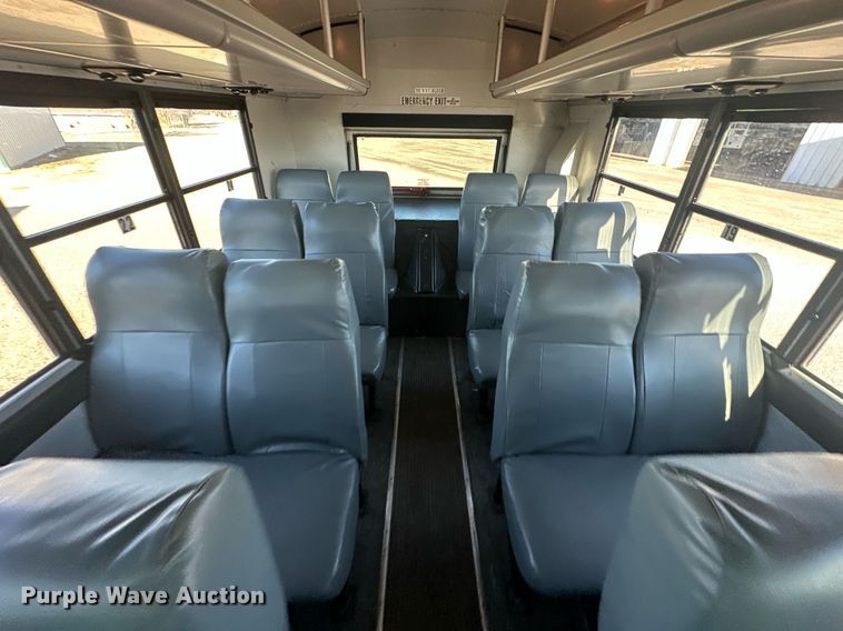 image for item EK0471 2015 Blue Bird All American school bus