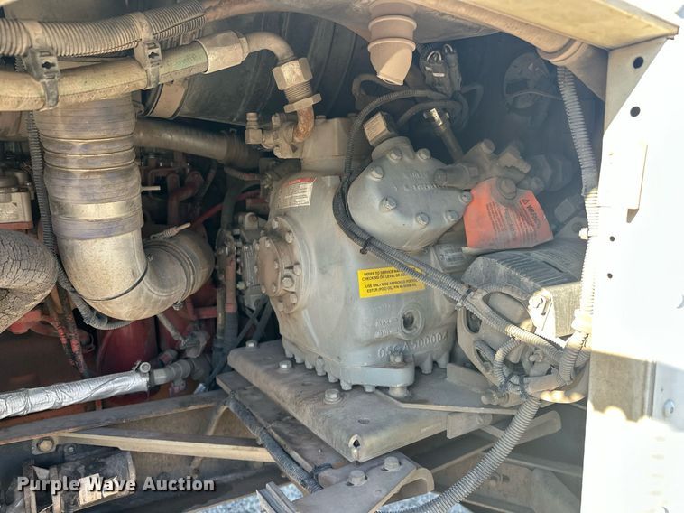 image for item EK0471 2015 Blue Bird All American school bus