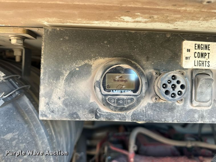 image for item EK0471 2015 Blue Bird All American school bus