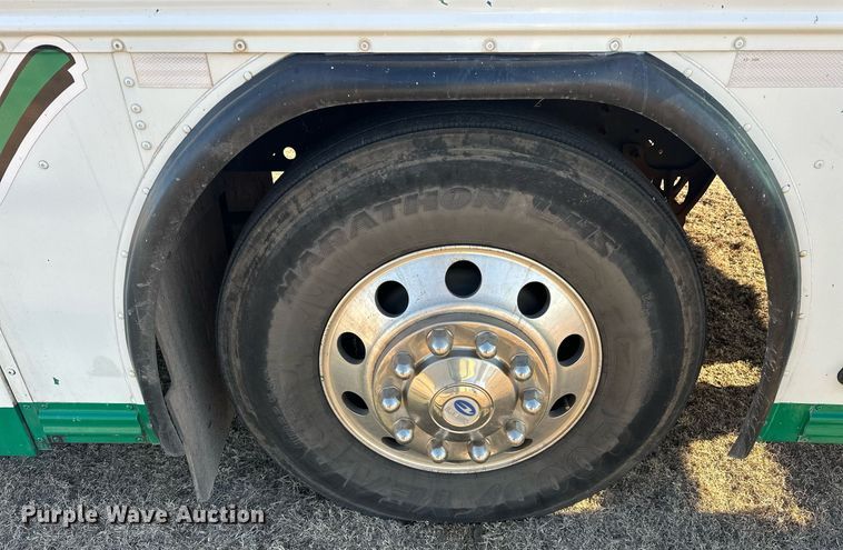 image for item EK0471 2015 Blue Bird All American school bus