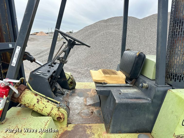 image for item EK0499 Clark C500Y 155 forklift