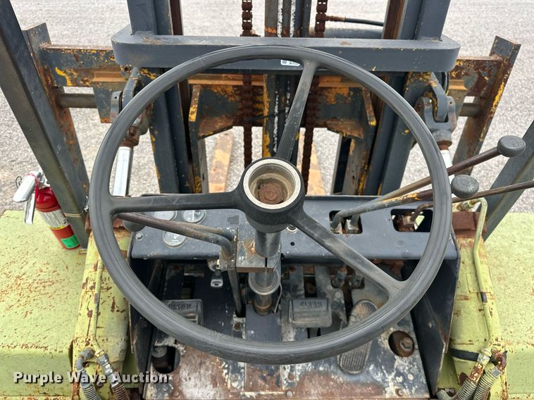 image for item EK0499 Clark C500Y 155 forklift