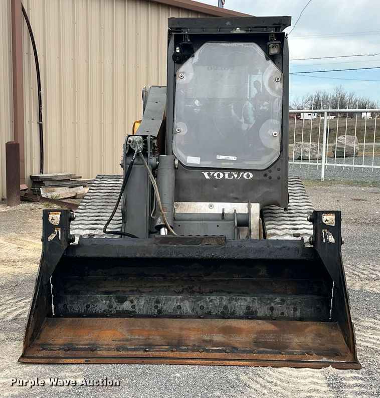 image for item EK0500 2016 Volvo MCT135C T4 tracked skid steer loader