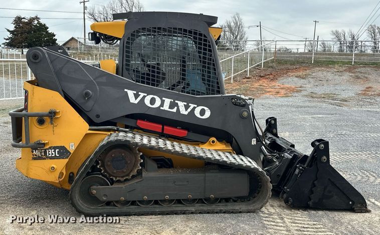 image for item EK0500 2016 Volvo MCT135C T4 tracked skid steer loader