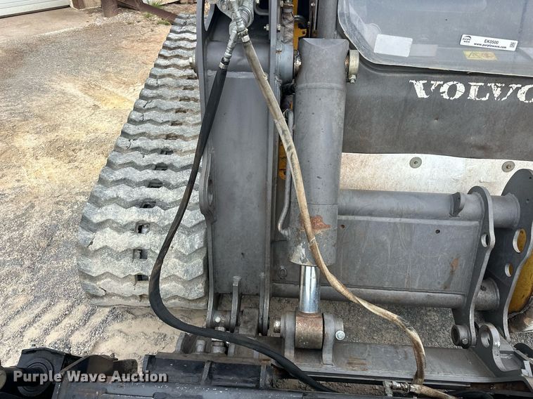 image for item EK0500 2016 Volvo MCT135C T4 tracked skid steer loader