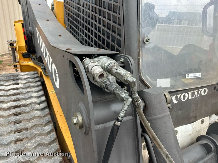 image for item EK0500 2016 Volvo MCT135C T4 tracked skid steer loader