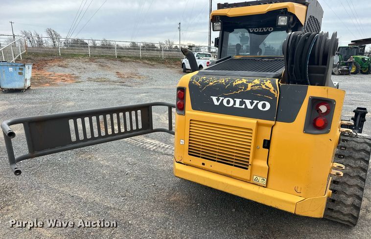 image for item EK0500 2016 Volvo MCT135C T4 tracked skid steer loader