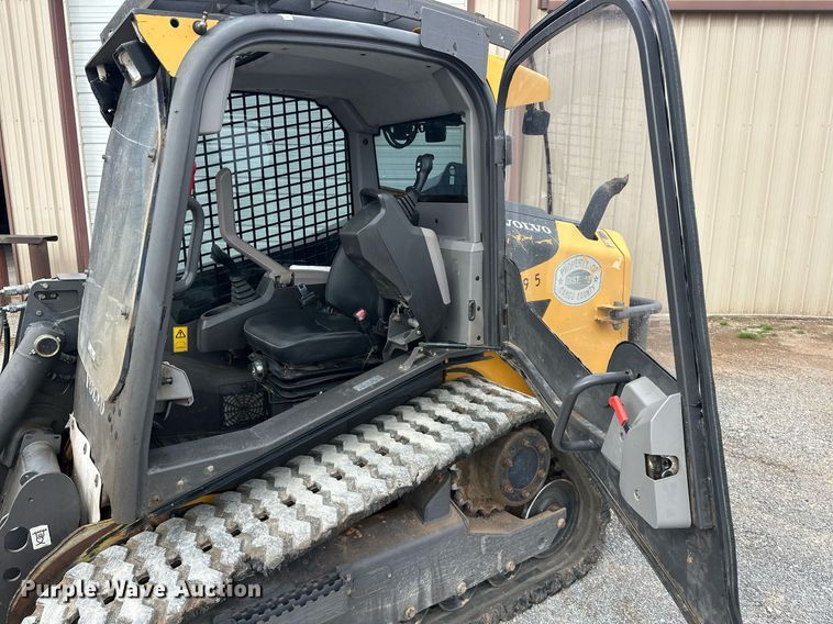 image for item EK0500 2016 Volvo MCT135C T4 tracked skid steer loader