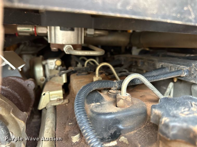 image for item EK0500 2016 Volvo MCT135C T4 tracked skid steer loader