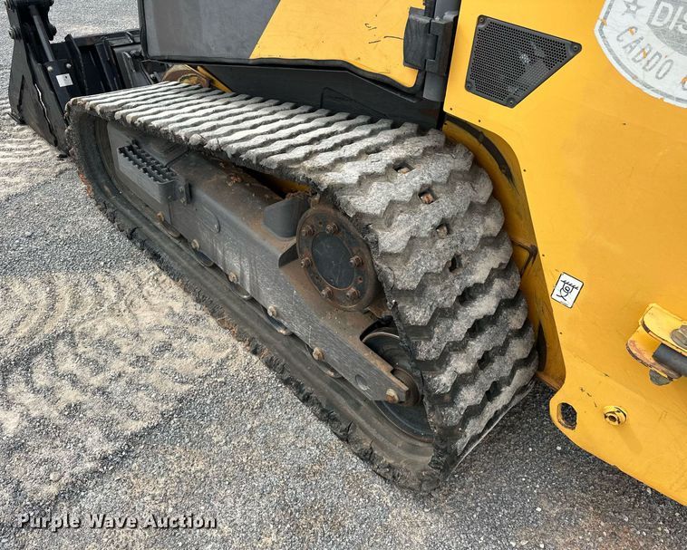 image for item EK0500 2016 Volvo MCT135C T4 tracked skid steer loader