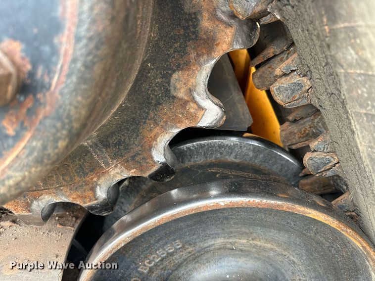 image for item EK0500 2016 Volvo MCT135C T4 tracked skid steer loader