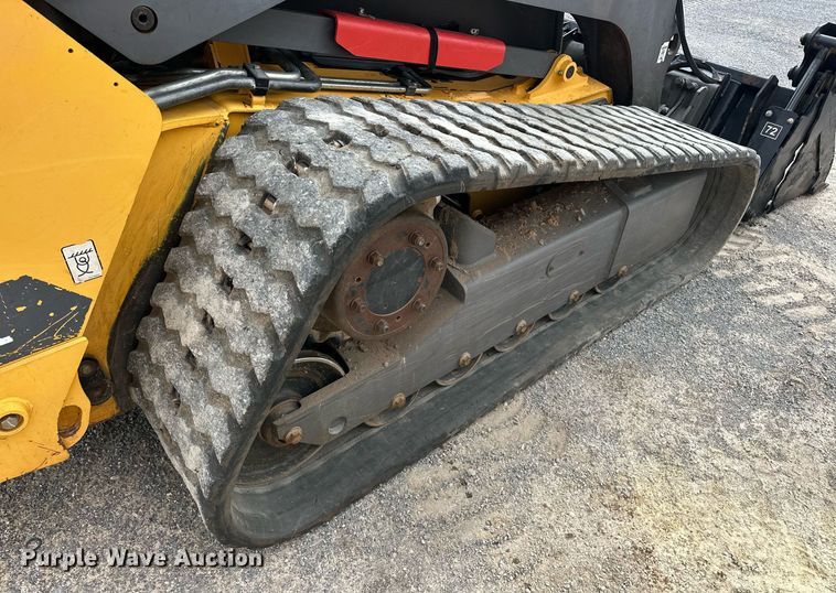 image for item EK0500 2016 Volvo MCT135C T4 tracked skid steer loader