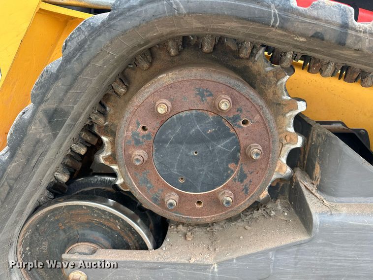 image for item EK0500 2016 Volvo MCT135C T4 tracked skid steer loader