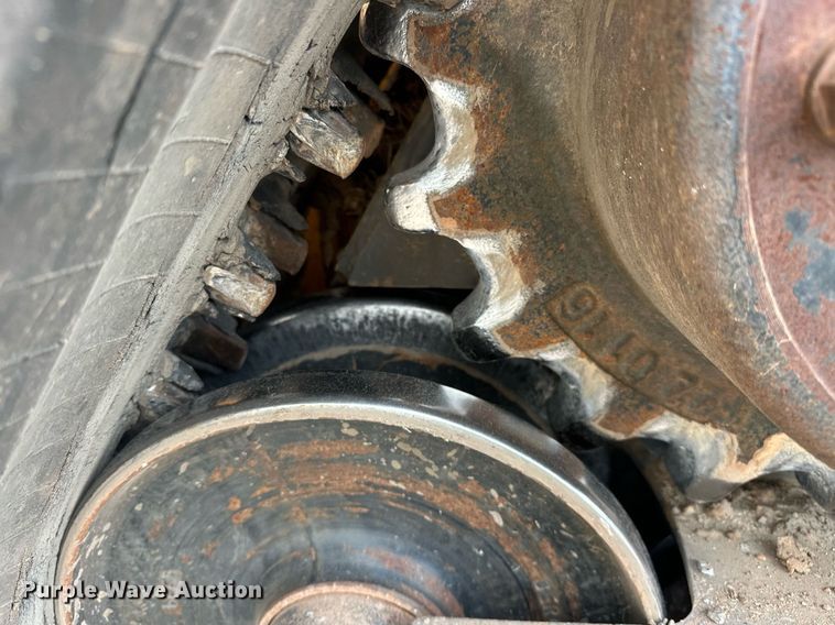 image for item EK0500 2016 Volvo MCT135C T4 tracked skid steer loader