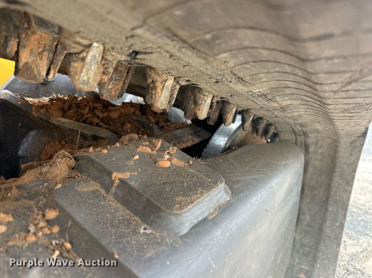 image for item EK0500 2016 Volvo MCT135C T4 tracked skid steer loader