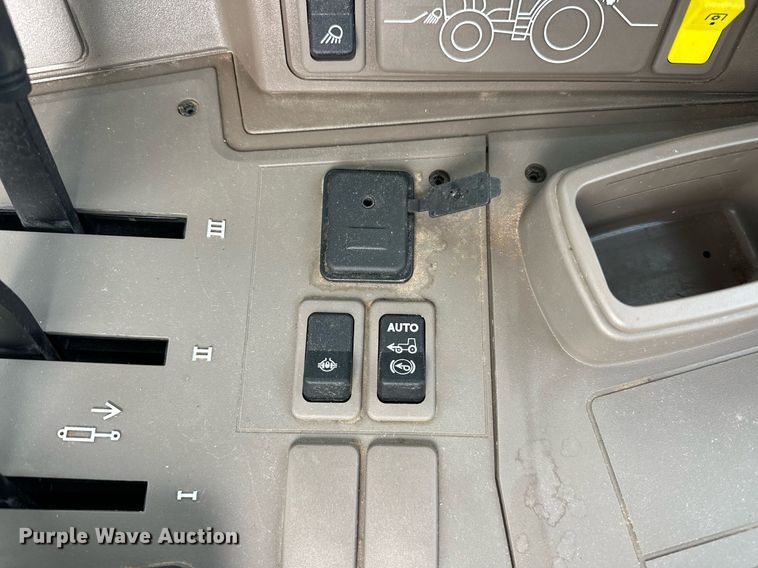 image for item EK0501 2020 John Deere 6130M MFWD tractor