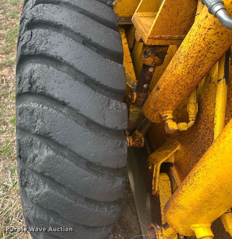 image for item EK0503 Pettibone P500 crusher