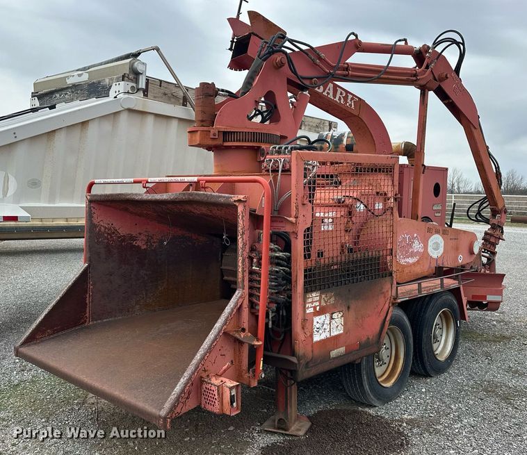 image for item EK0504 Morbark wood chipper