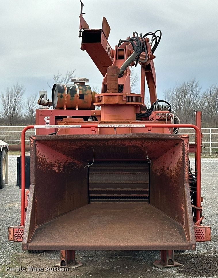 image for item EK0504 Morbark wood chipper