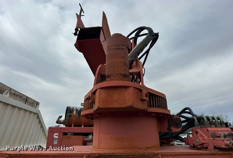 image for item EK0504 Morbark wood chipper