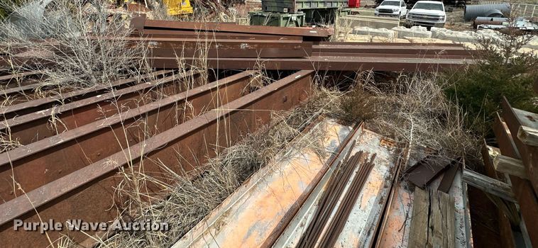 image for item EK0506 (3) I-beams