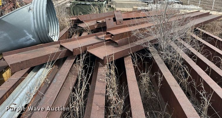 image for item EK0506 (3) I-beams