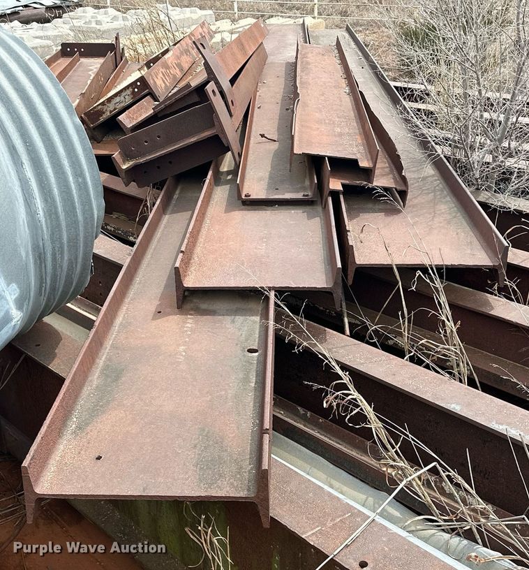 image for item EK0506 (3) I-beams