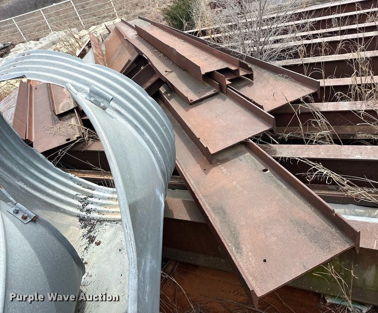 image for item EK0506 (3) I-beams