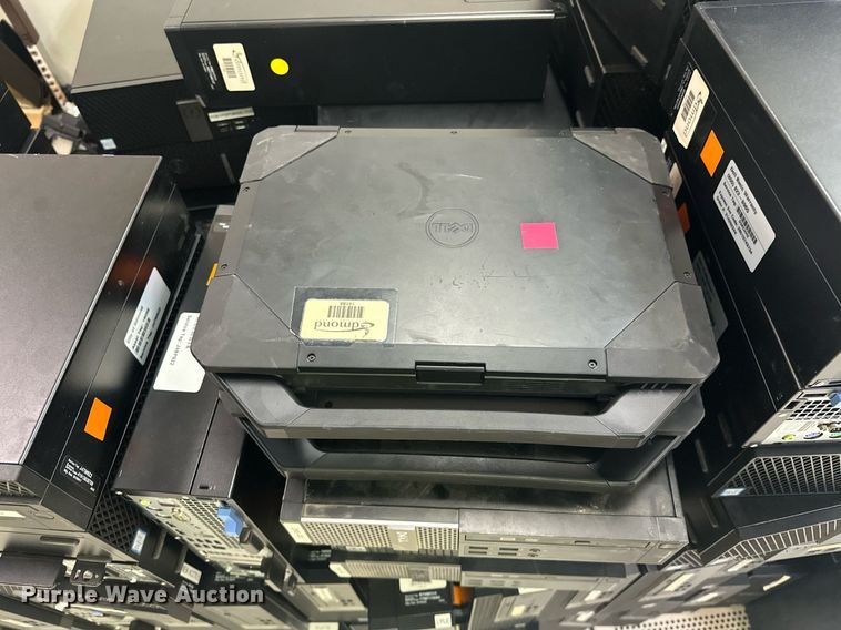 image for item EK0531 Approximately 148 Dell desktops