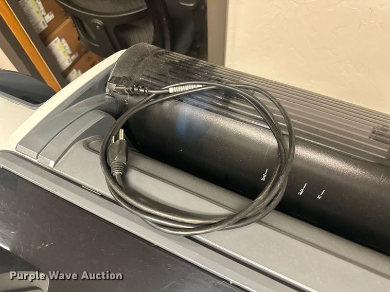 image for item EK0536 HP DesignJet T1200 large format color plotter