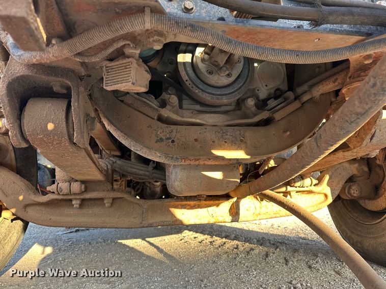 image for item EK0538 2009 International 7400 dump truck