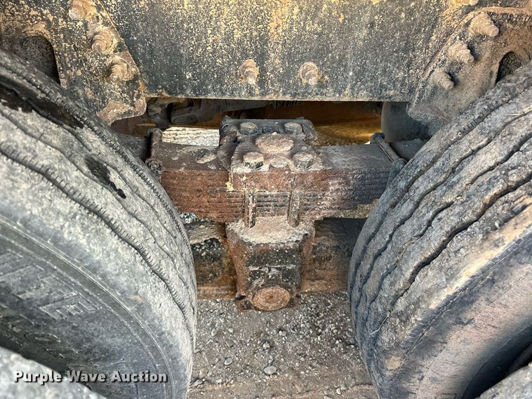 image for item EK0538 2009 International 7400 dump truck