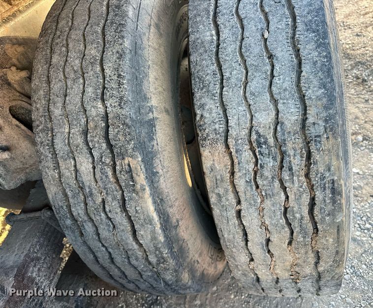 image for item EK0538 2009 International 7400 dump truck