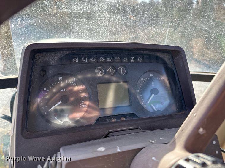 image for item EK0539 2001 John Deere 6310 tractor