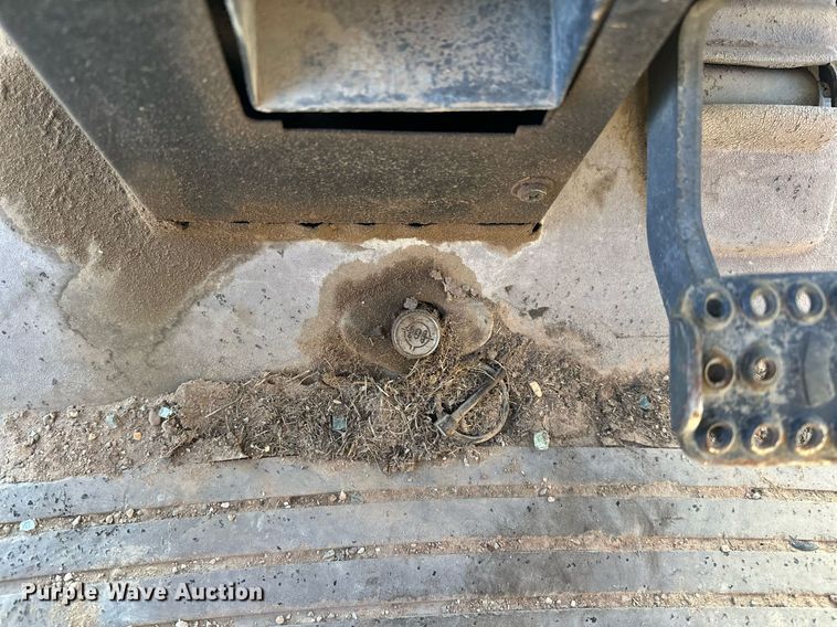 image for item EK0539 2001 John Deere 6310 tractor