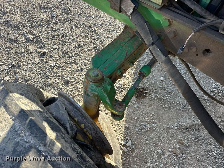 image for item EK0541 2003 John Deere 6615 tractor