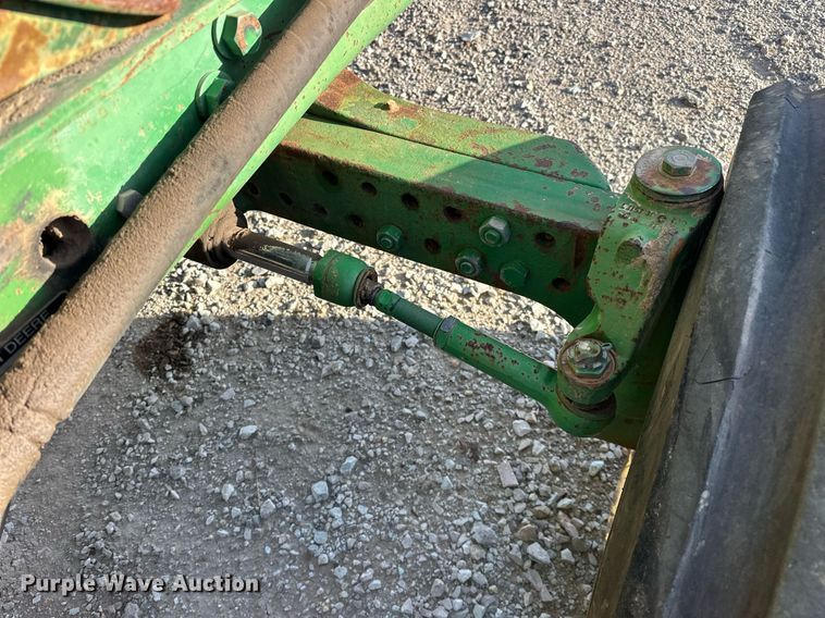 image for item EK0541 2003 John Deere 6615 tractor