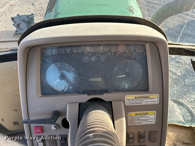 image for item EK0541 2003 John Deere 6615 tractor