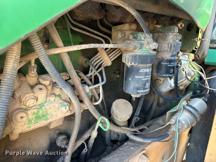 image for item EK0541 2003 John Deere 6615 tractor