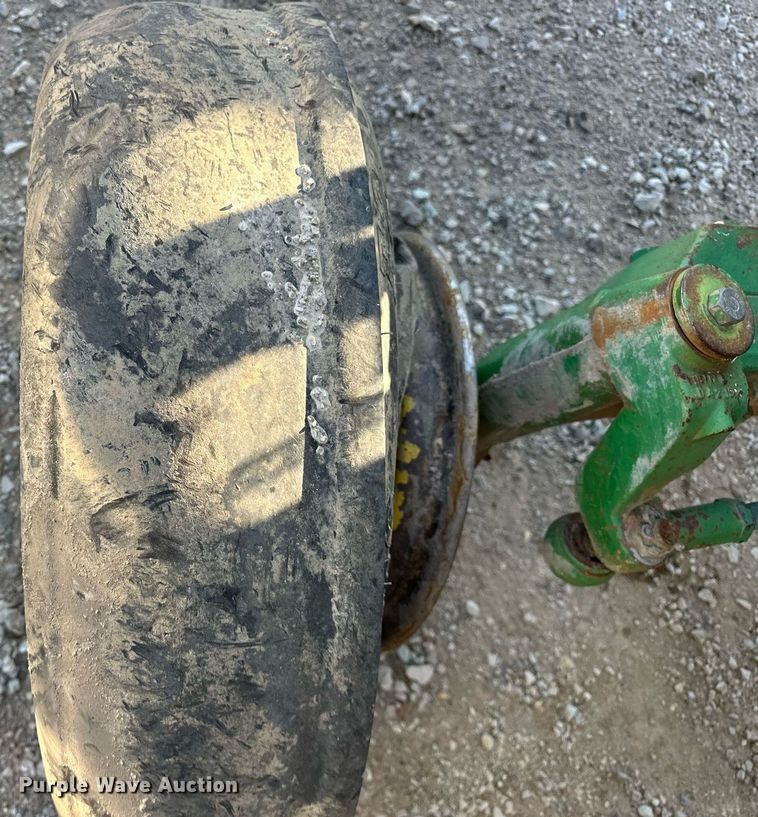 image for item EK0541 2003 John Deere 6615 tractor