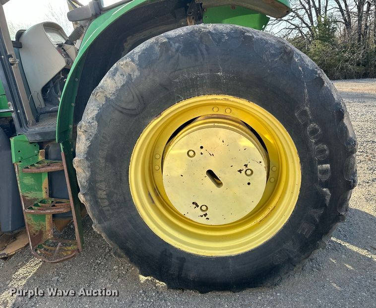 image for item EK0541 2003 John Deere 6615 tractor