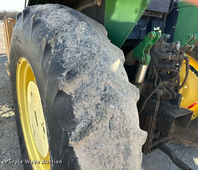 image for item EK0541 2003 John Deere 6615 tractor