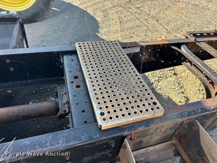 image for item EK0542 1995 International 9400 semi truck